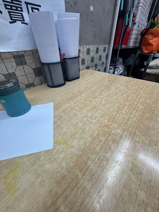 出讓荔枝角車仔麵